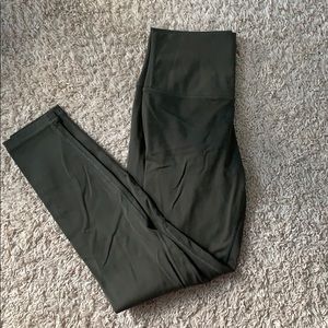 Paragon essential leggings
